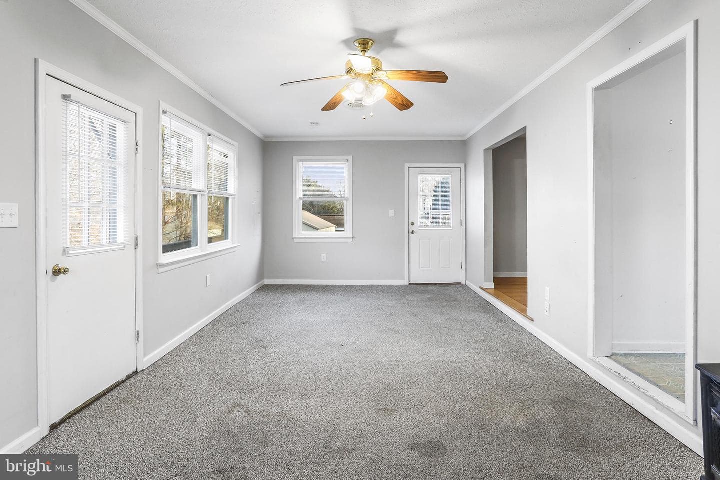 7786 Carolyn Avenue photo 22
