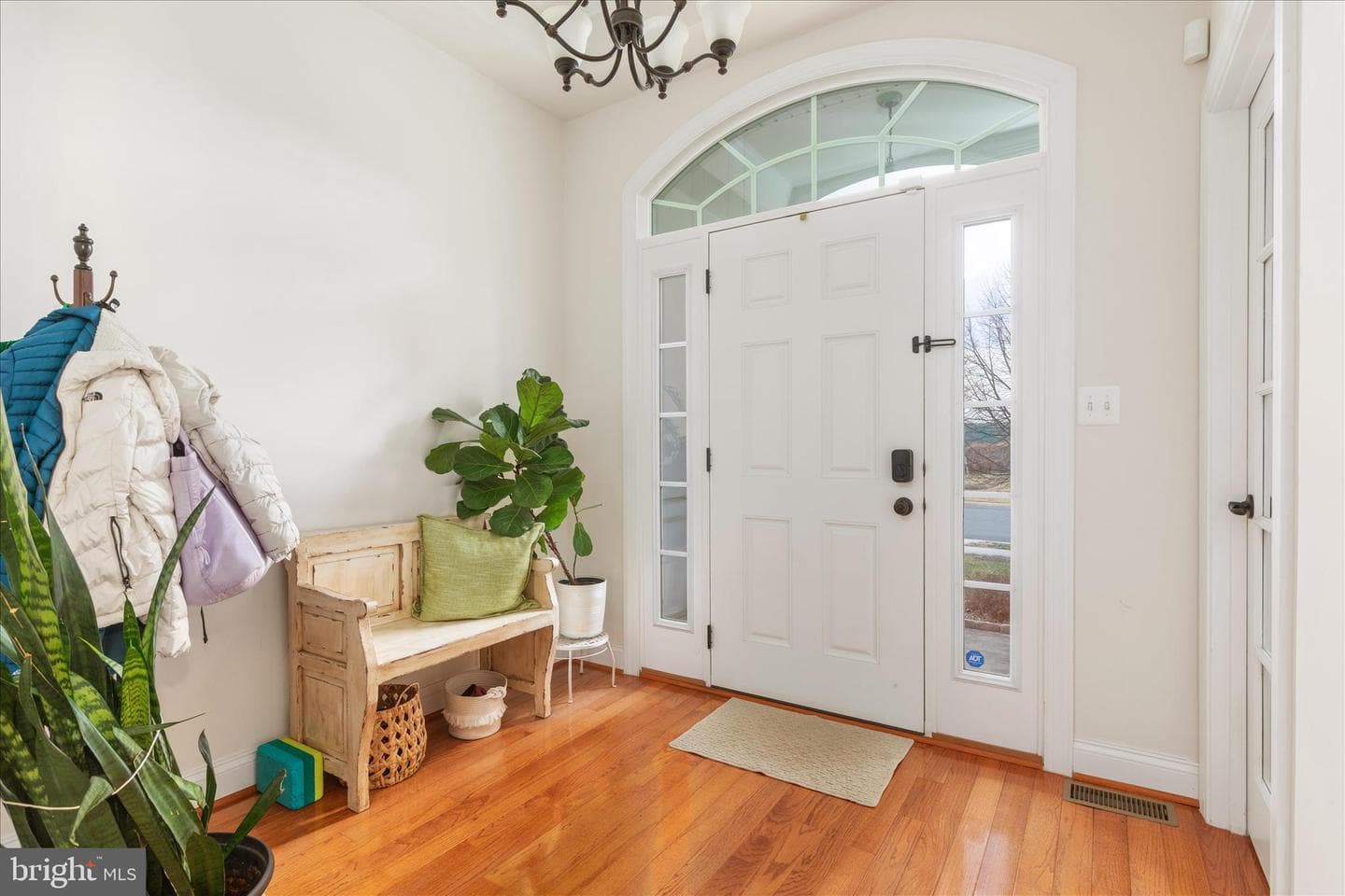 122 Buccaneer Court photo 6