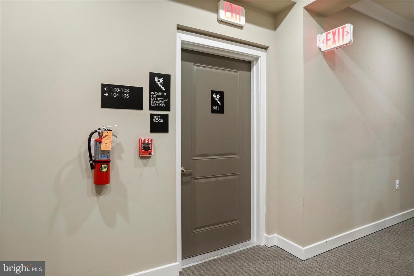 151 Mccormick #203 photo 38