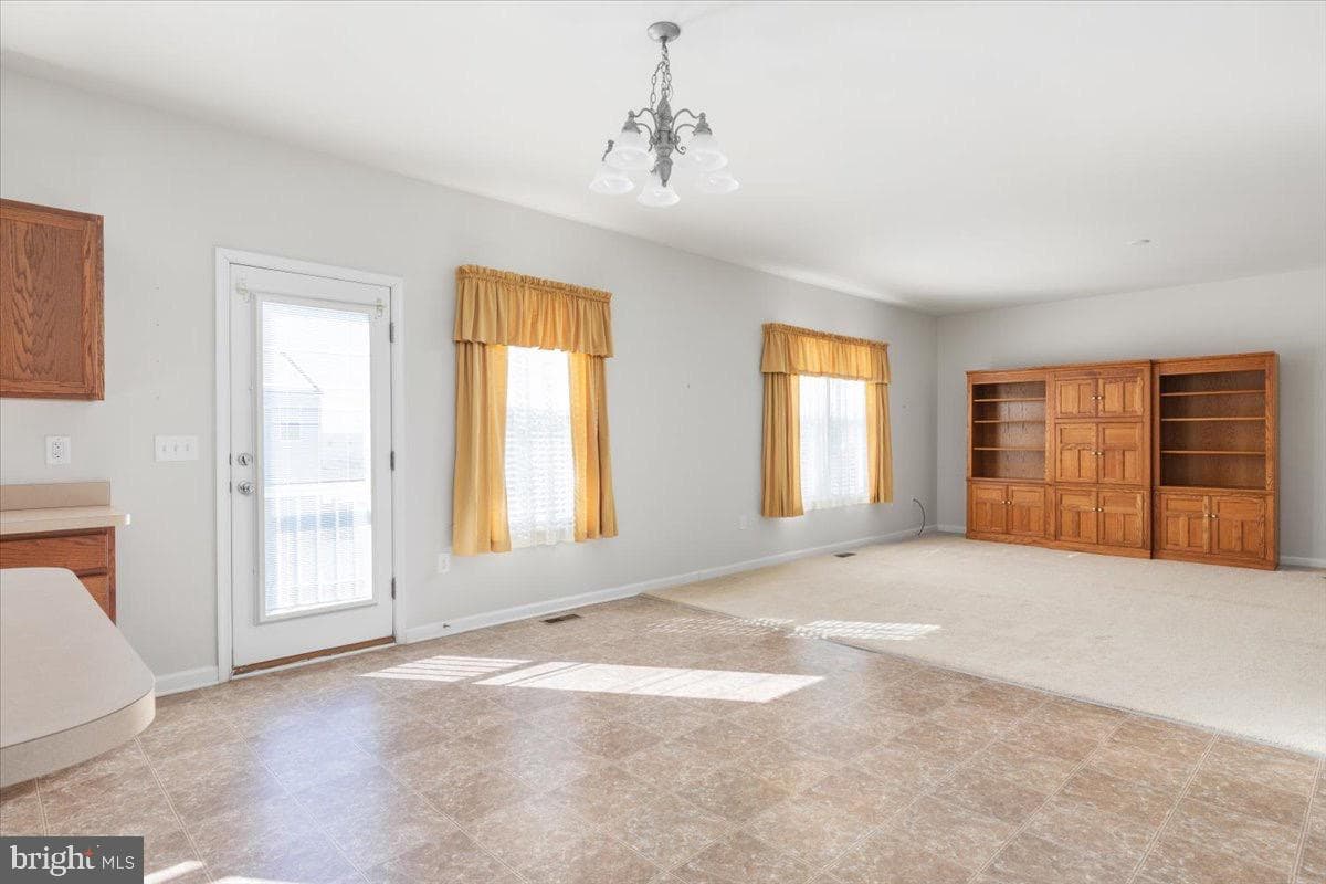 556 Garden Gate Drive photo 14