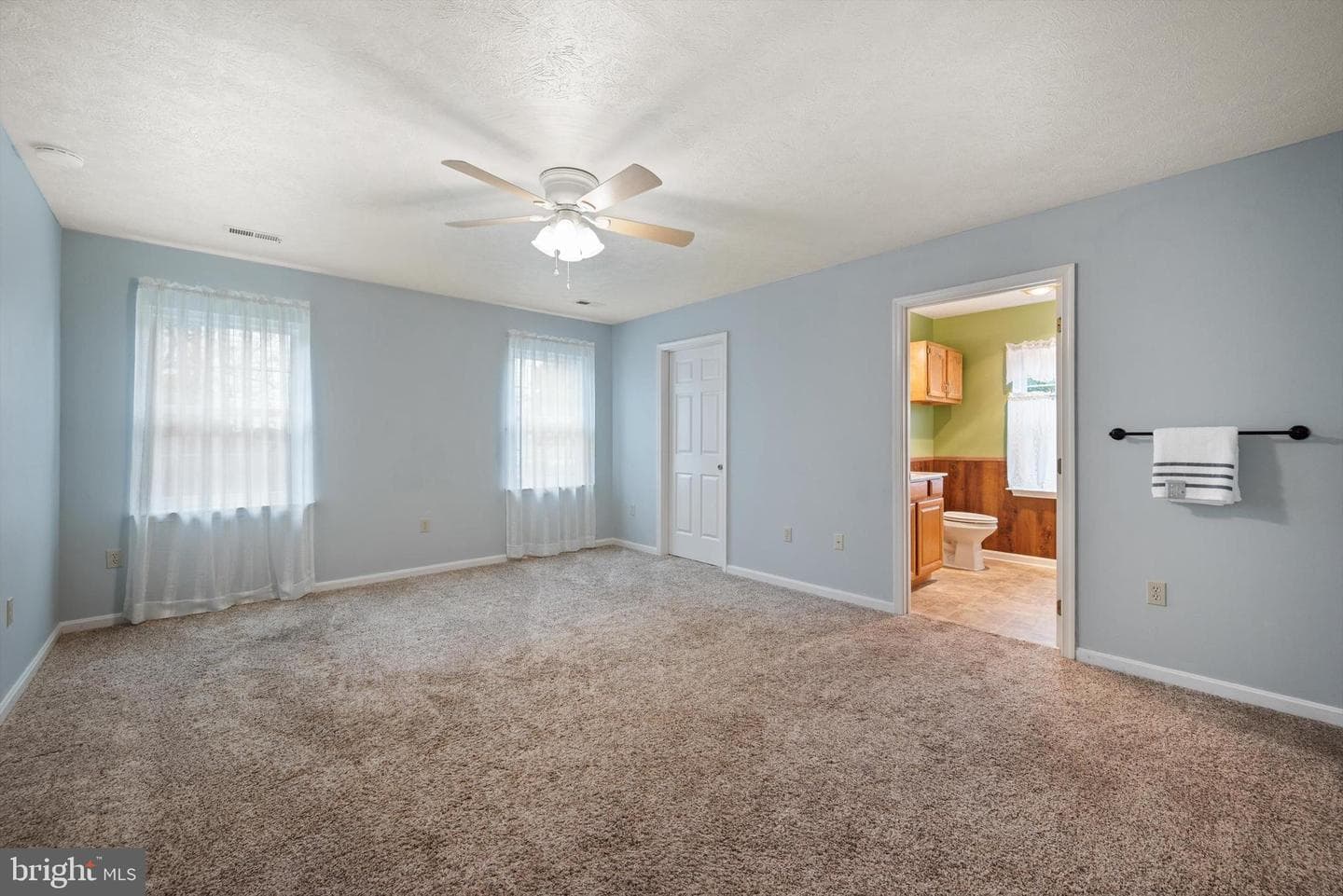 112 Jefferson Court photo 7