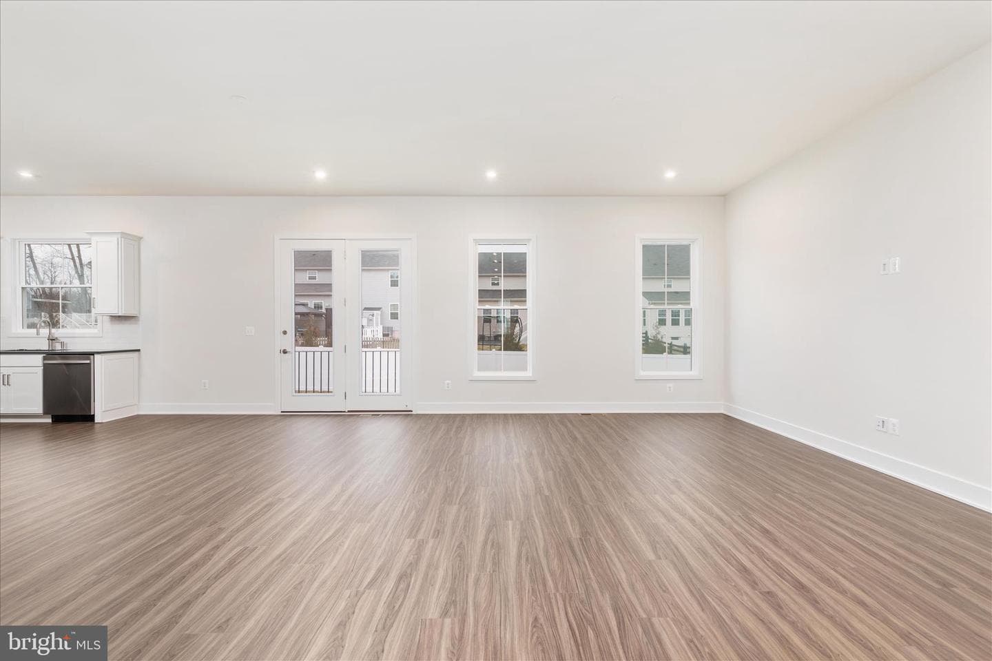 114 Heyford Drive photo 13