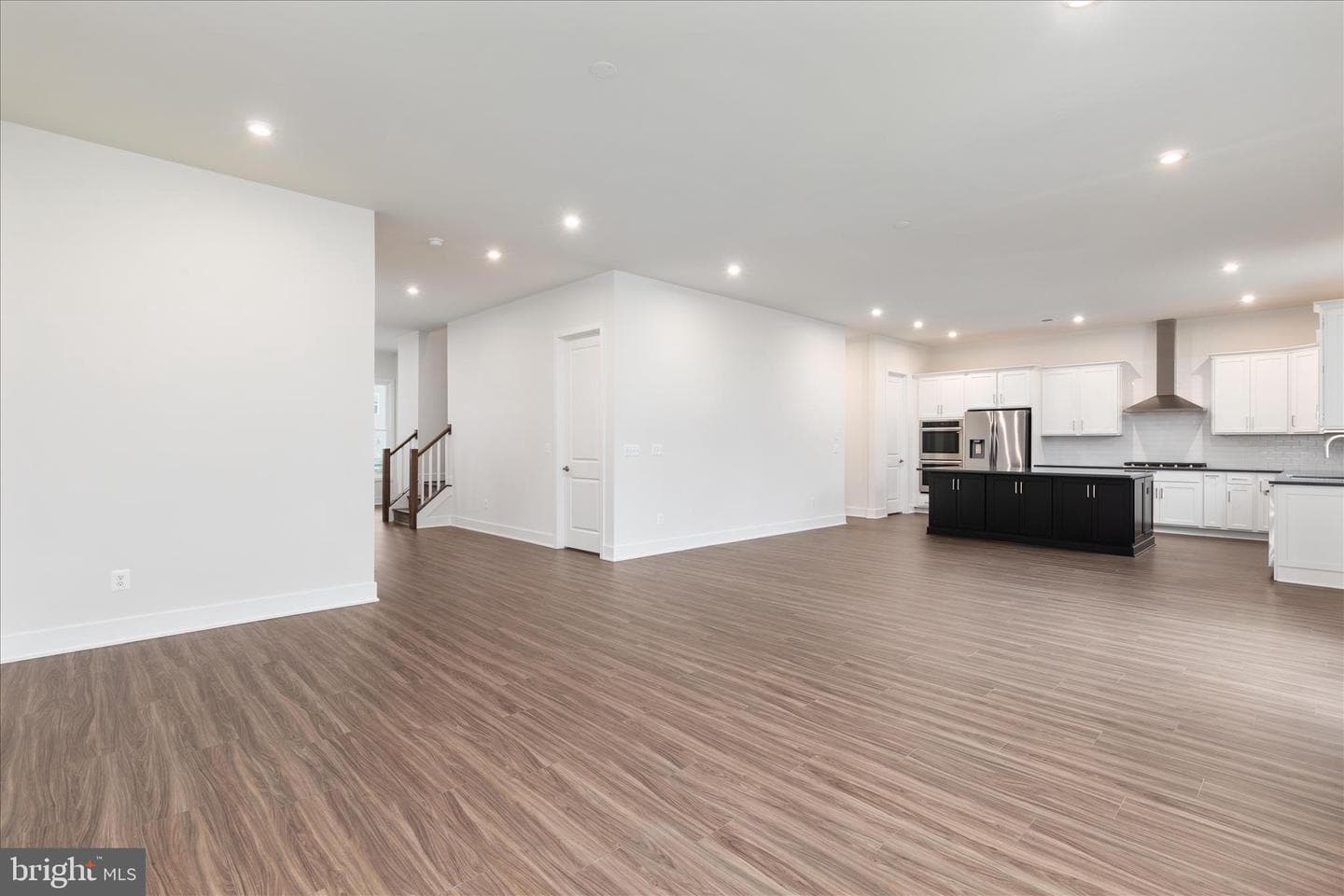 114 Heyford Drive photo 14