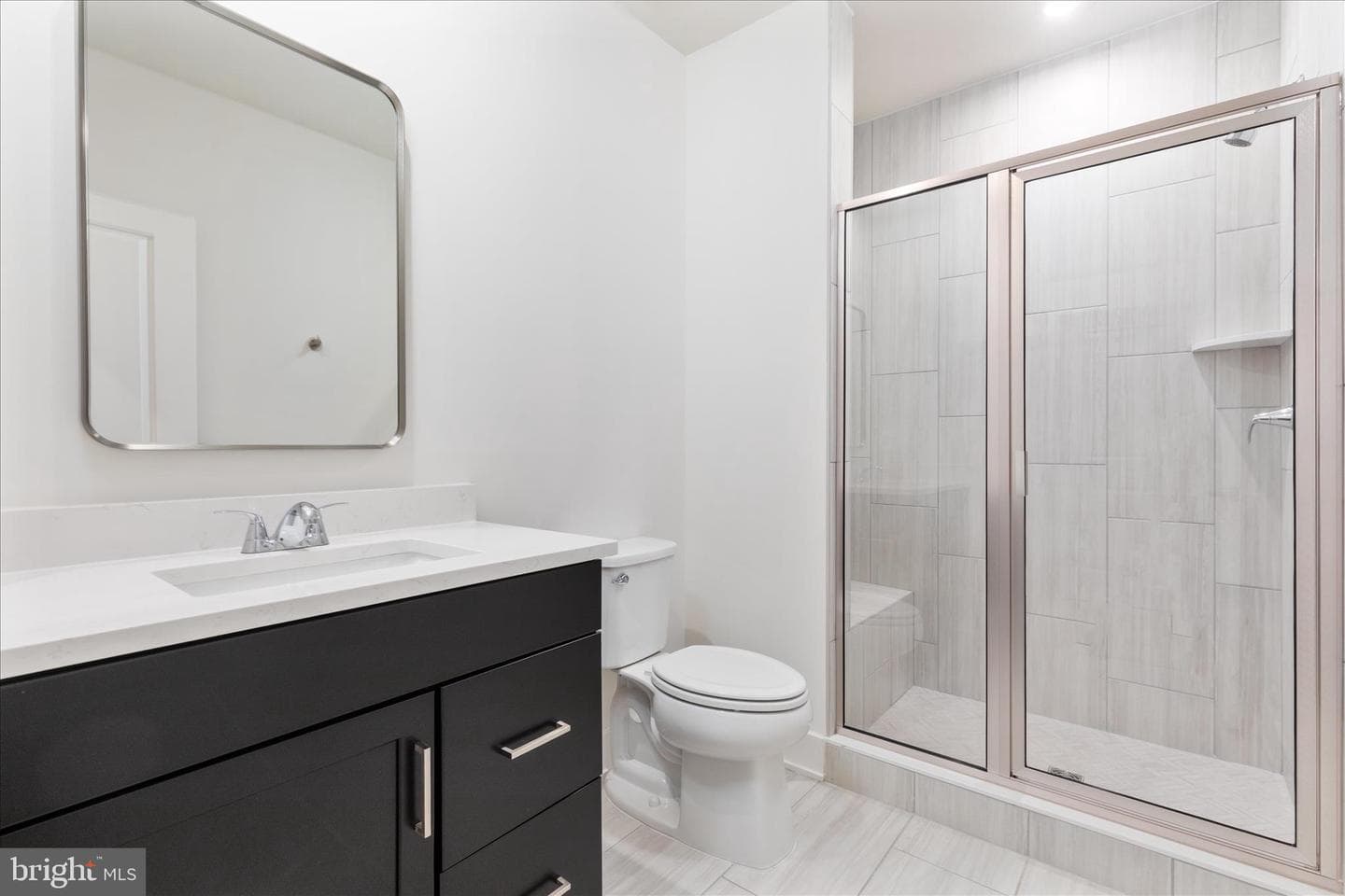 114 Heyford Drive photo 49