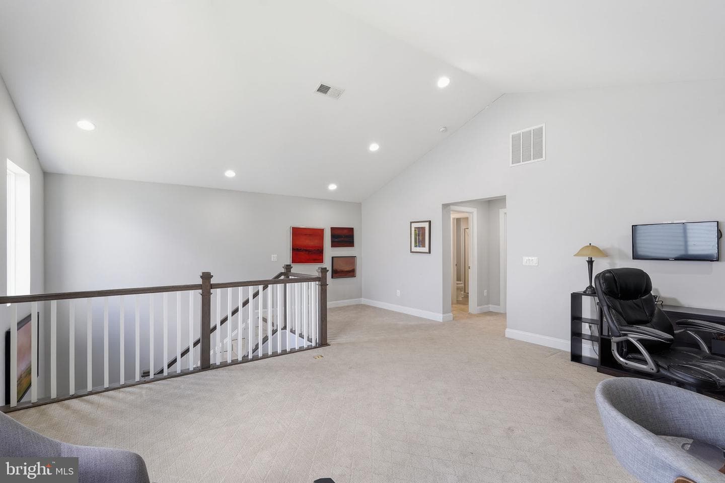 104 Grosbeak Court photo 24