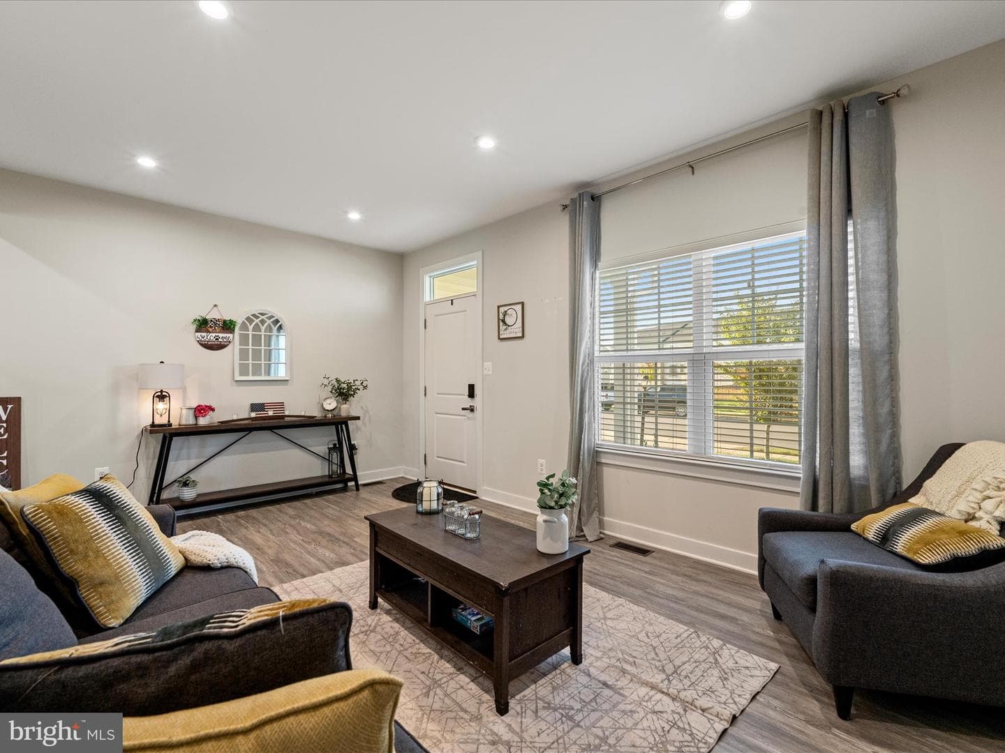 107 Interlace Way photo 12