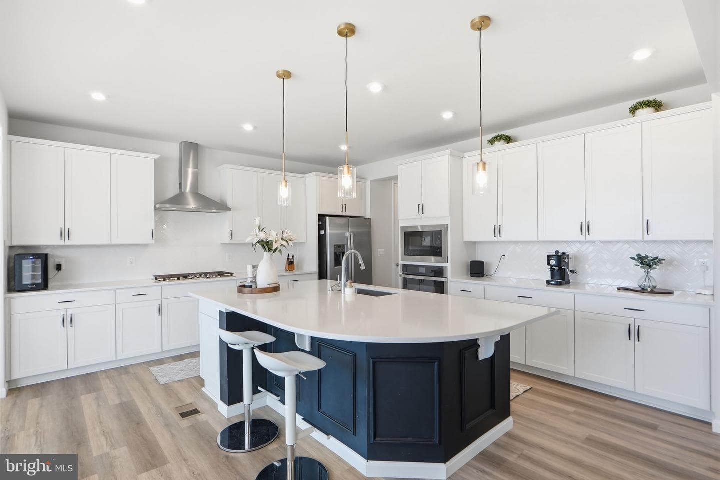 128 Poe Drive photo 3