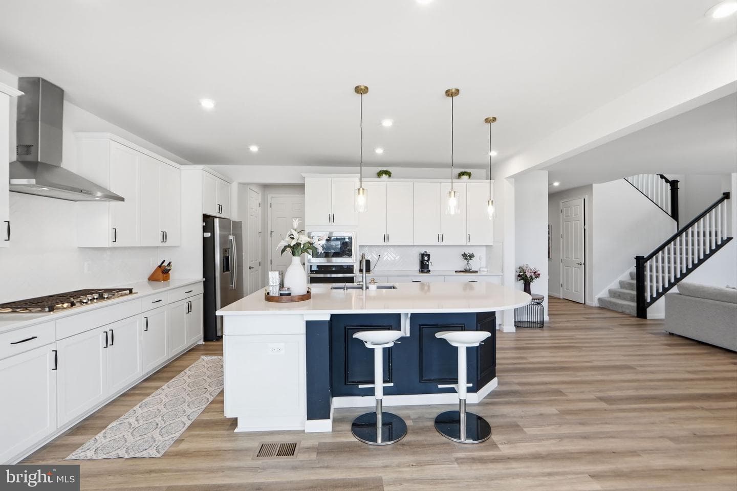 128 Poe Drive photo 4