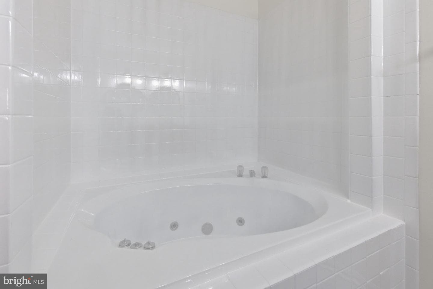 109 Hilltop Court photo 43