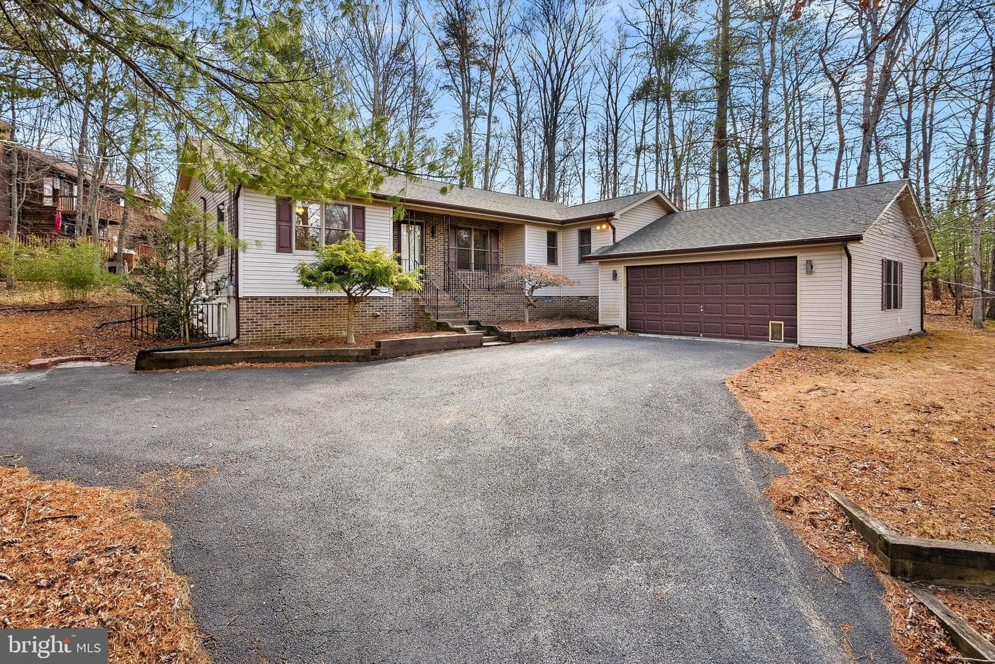 528 Northwood Circle photo 2