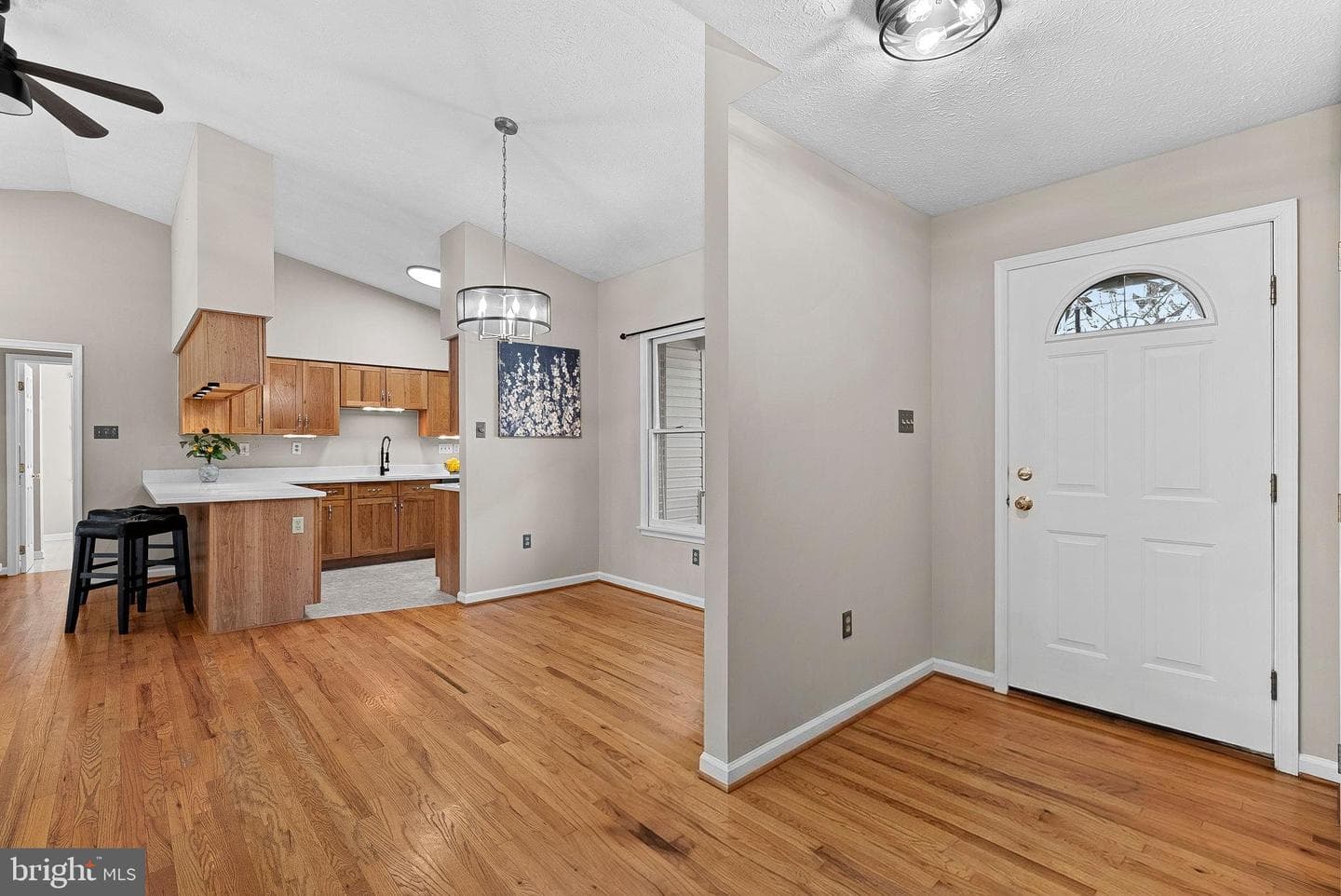 528 Northwood Circle photo 4