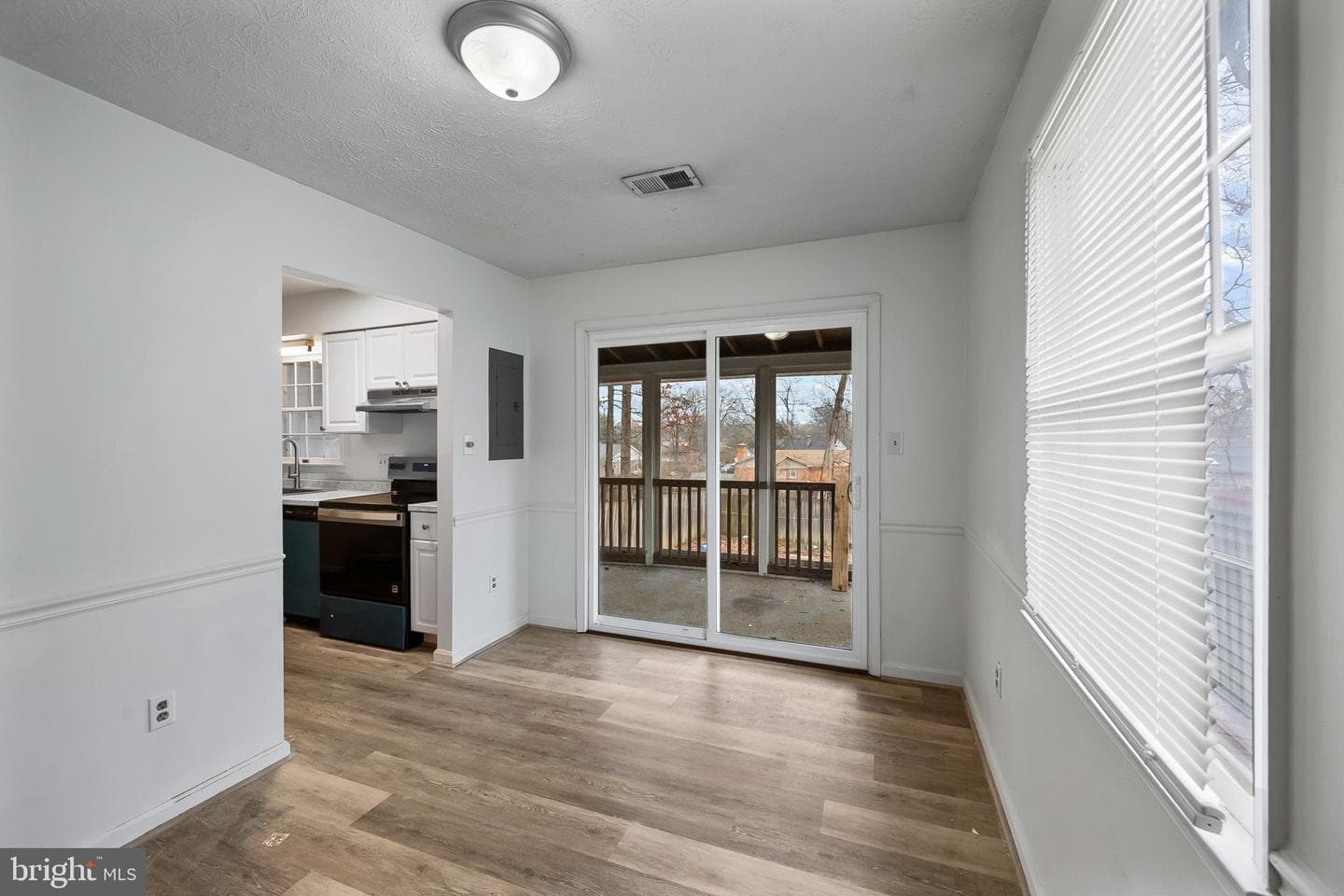 153 Buckingham Drive photo 19