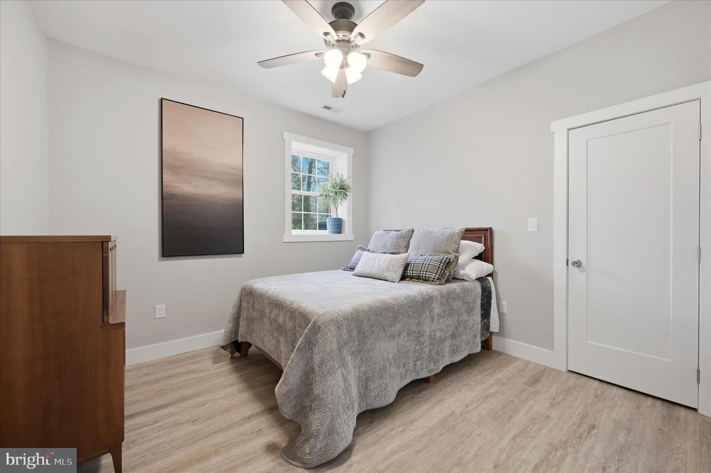 1239 Lakeview Dr photo 38