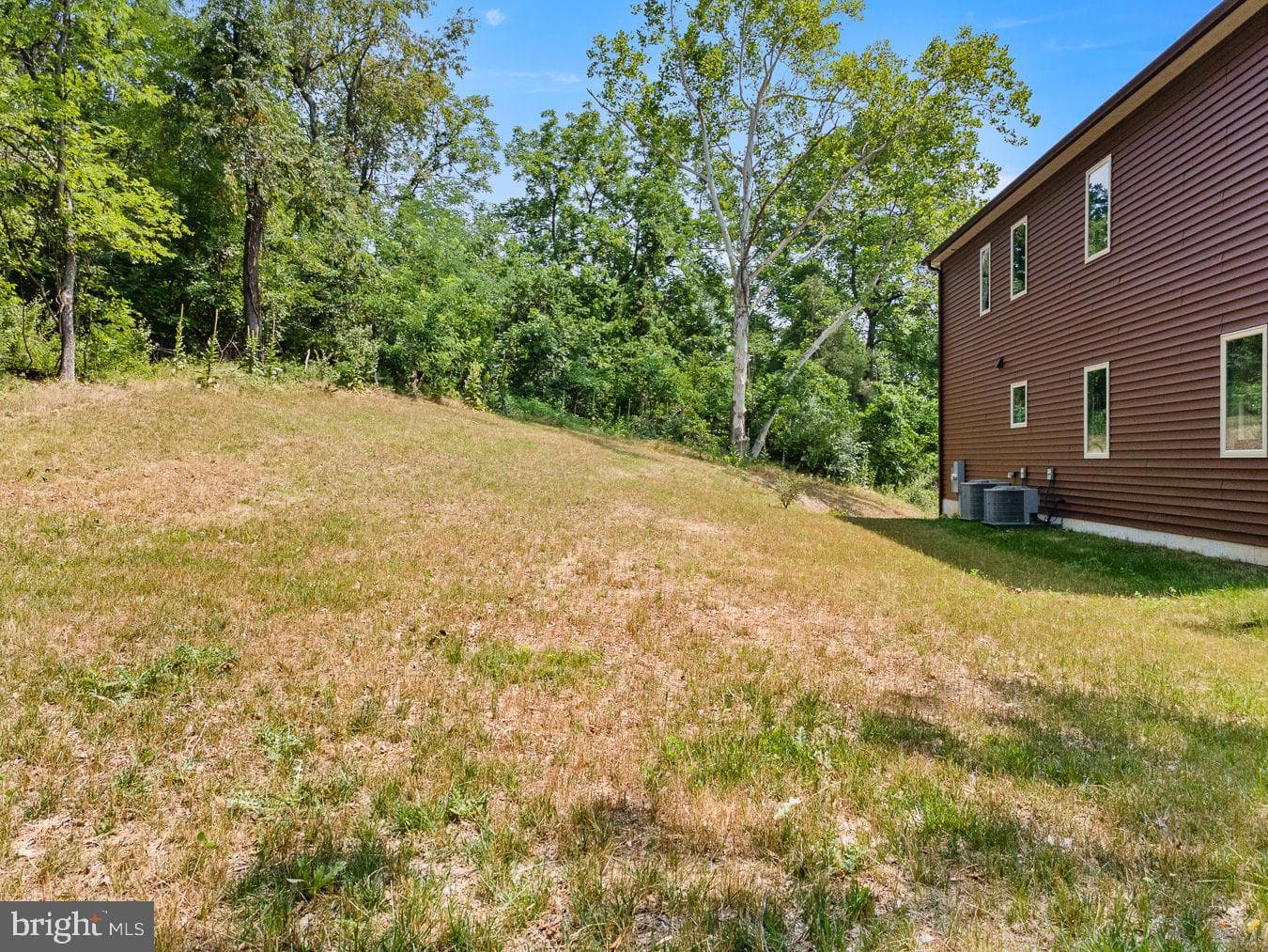 201 Nathaniel Drive photo 43
