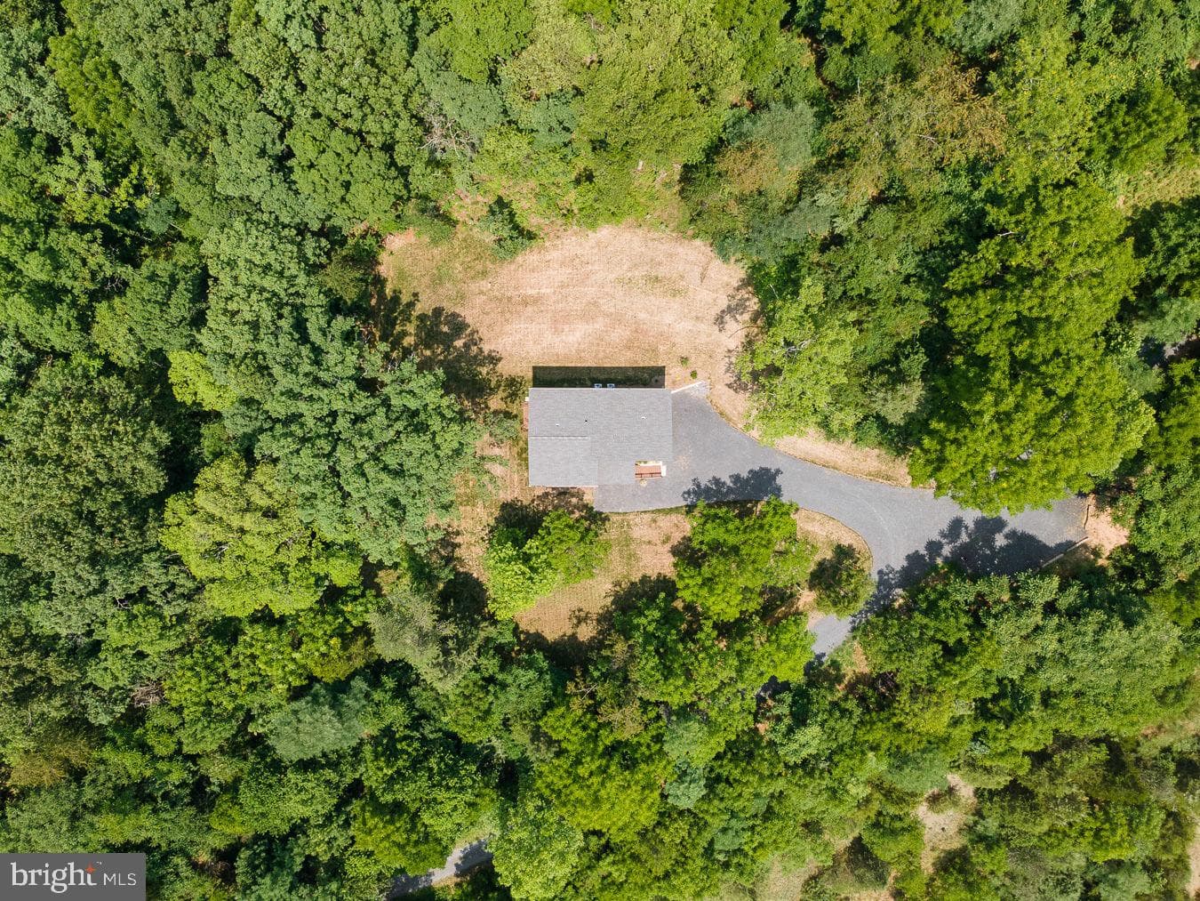 201 Nathaniel Drive photo 48