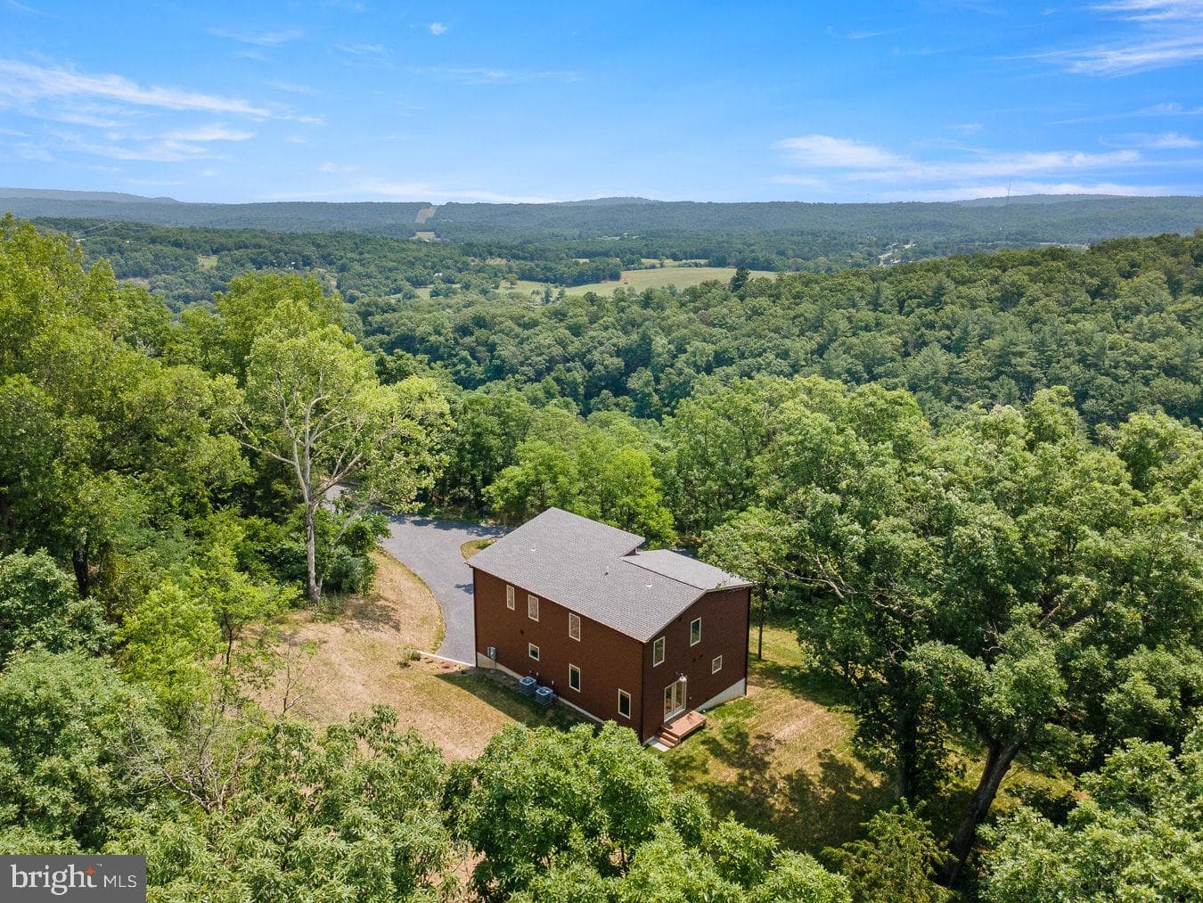 201 Nathaniel Drive photo 50