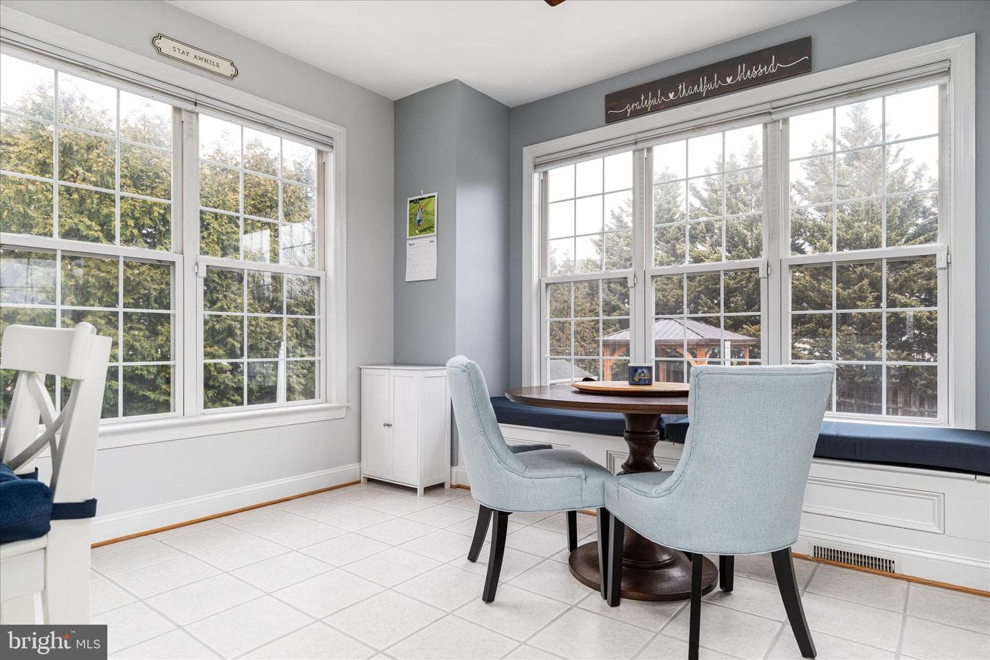 105 Barnston Court photo 17