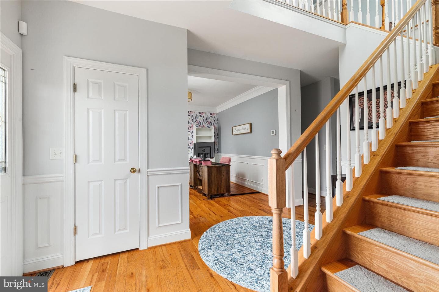 105 Barnston Court photo 3
