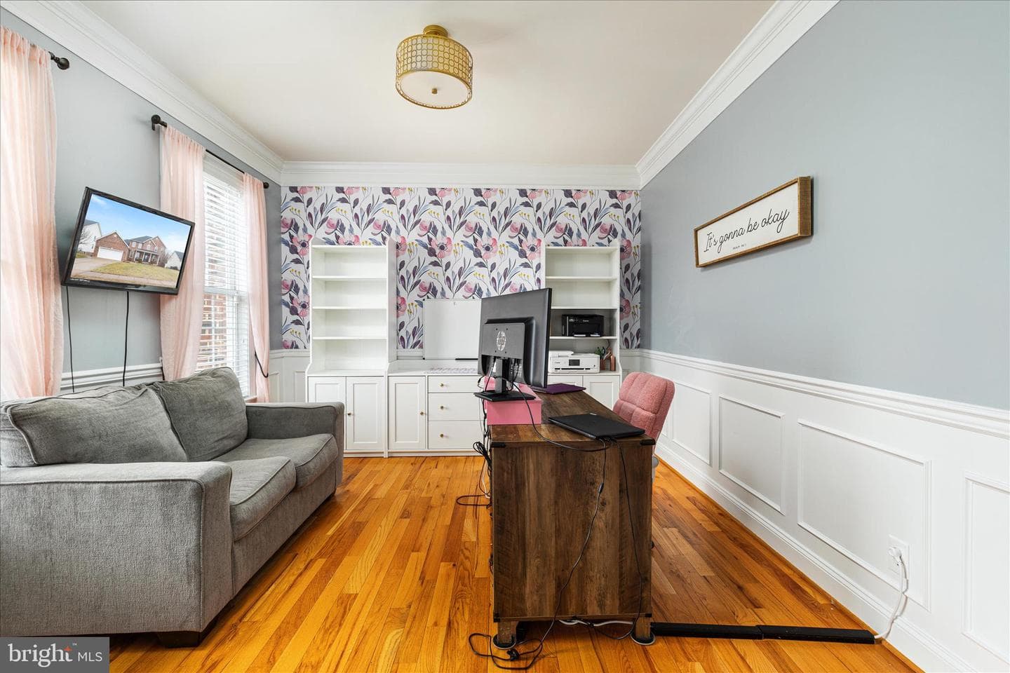 105 Barnston Court photo 4