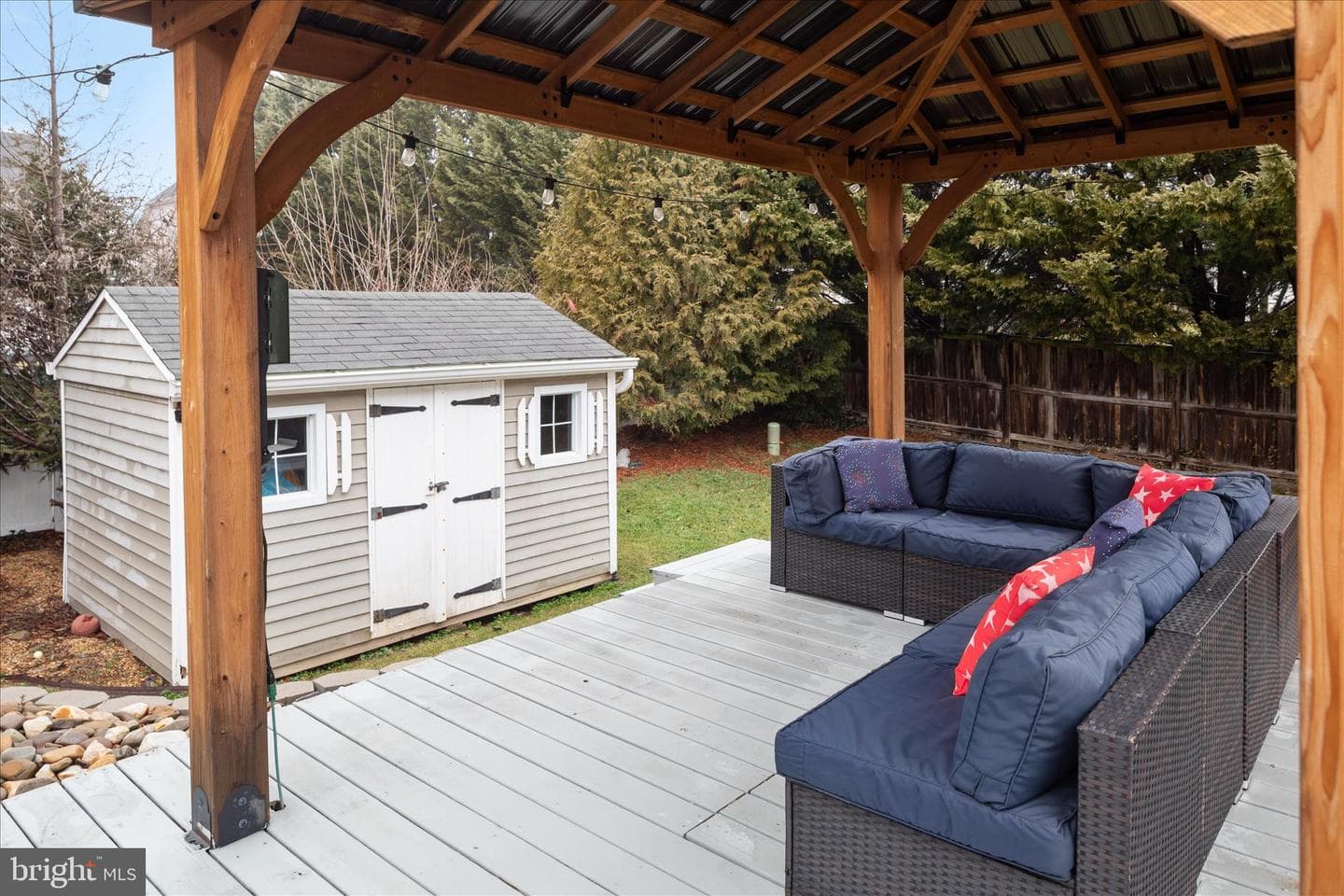 105 Barnston Court photo 50
