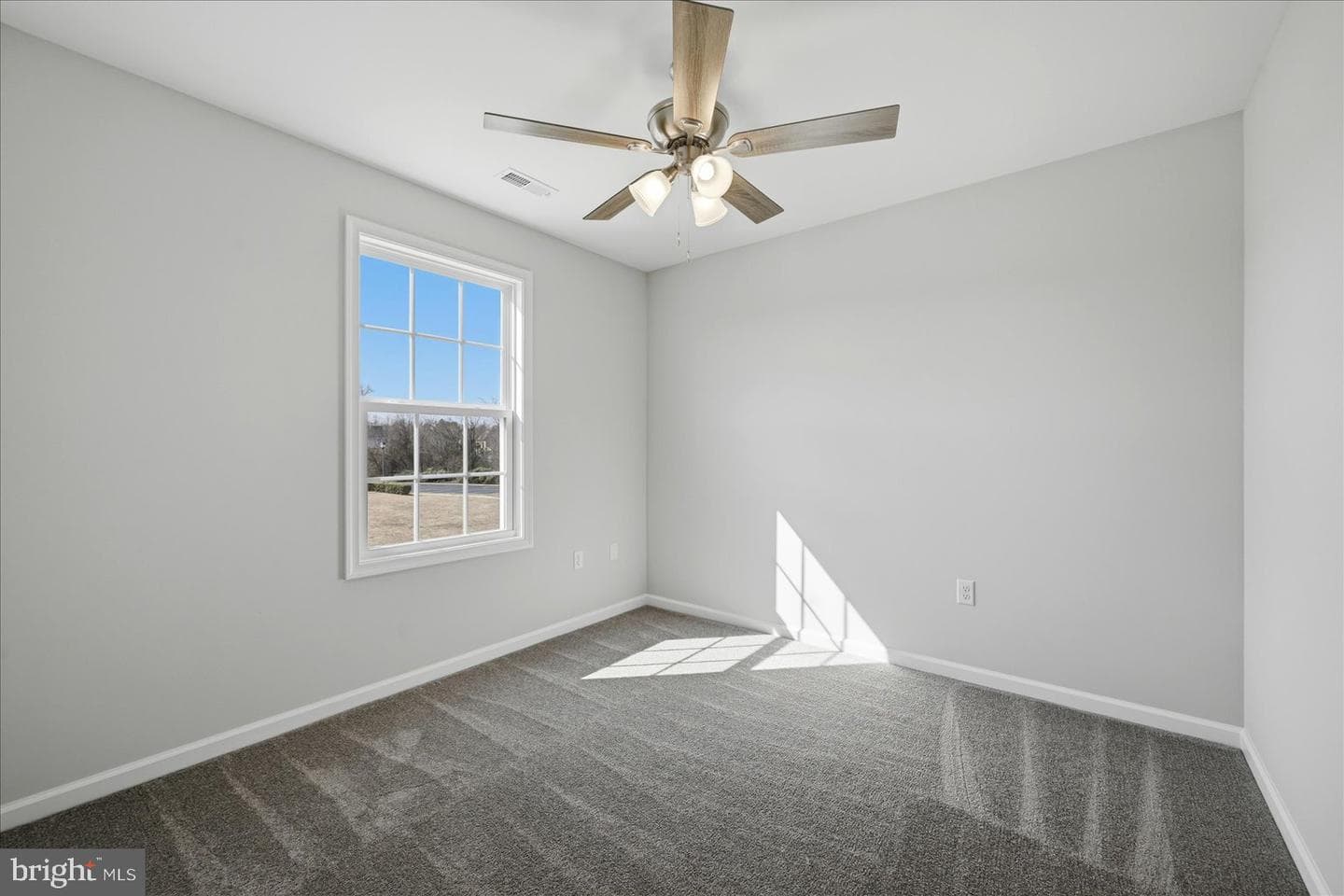 619 Farmington Boulevard photo 33