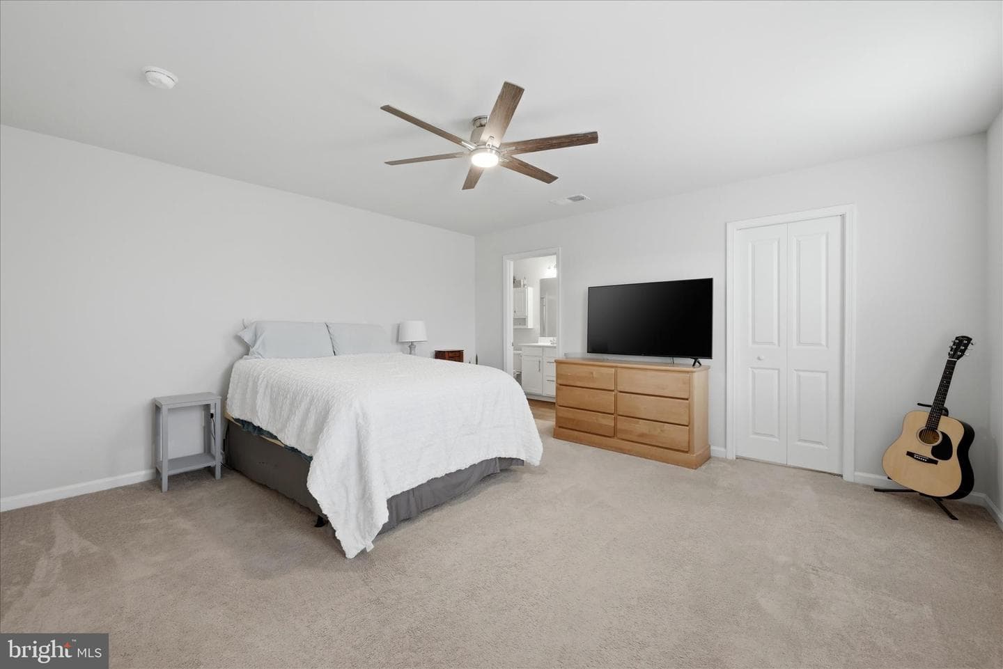 471 Coville Street photo 20
