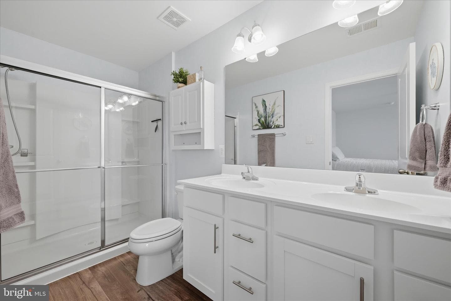 471 Coville Street photo 7