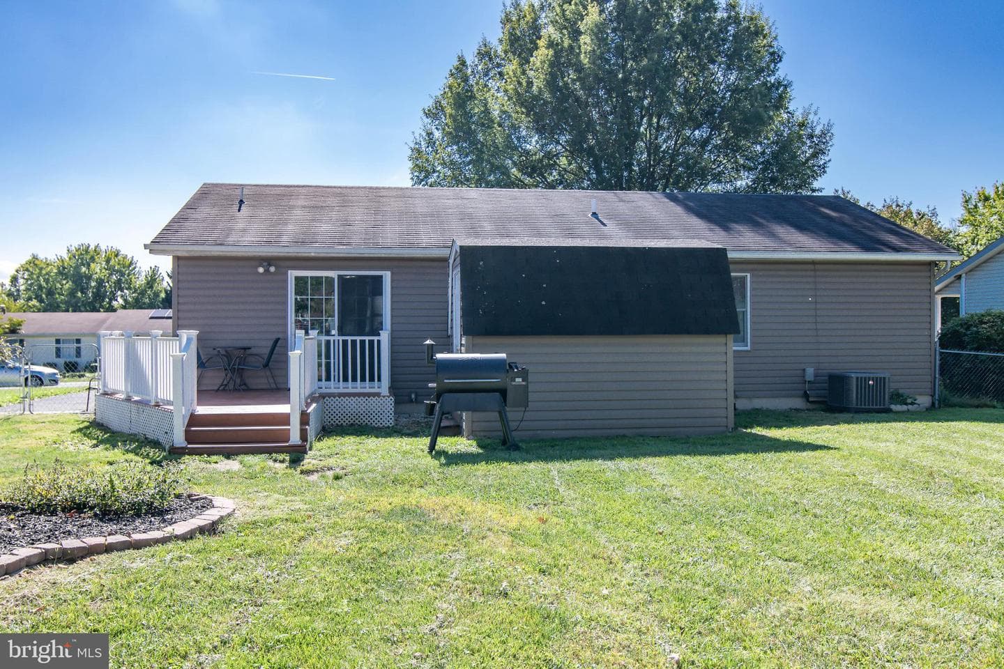 107 Golden Pond Circle photo 9