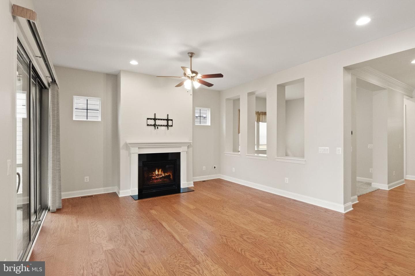 103 Cloak Lane photo 30