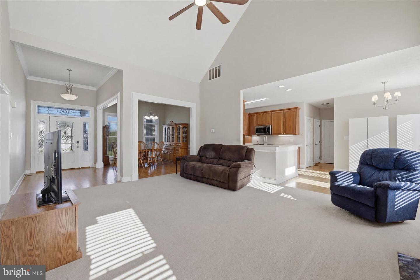 300 Clydesdale Drive photo 13