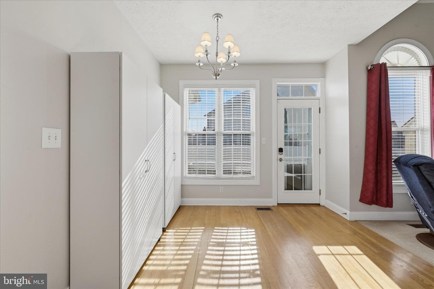 300 Clydesdale Drive photo 16