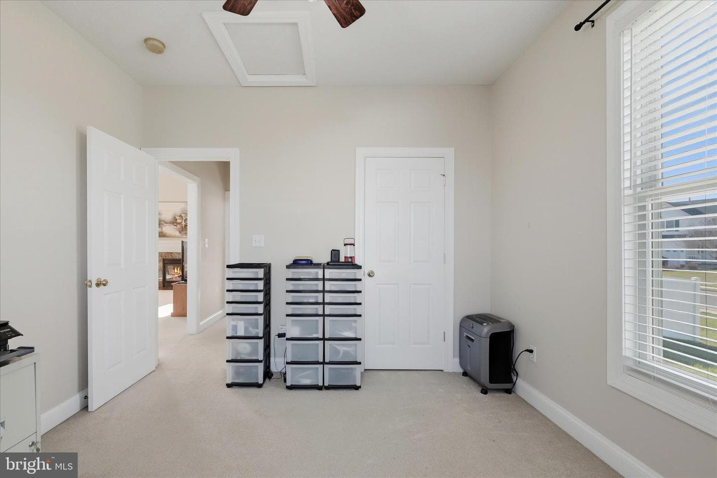 300 Clydesdale Drive photo 31
