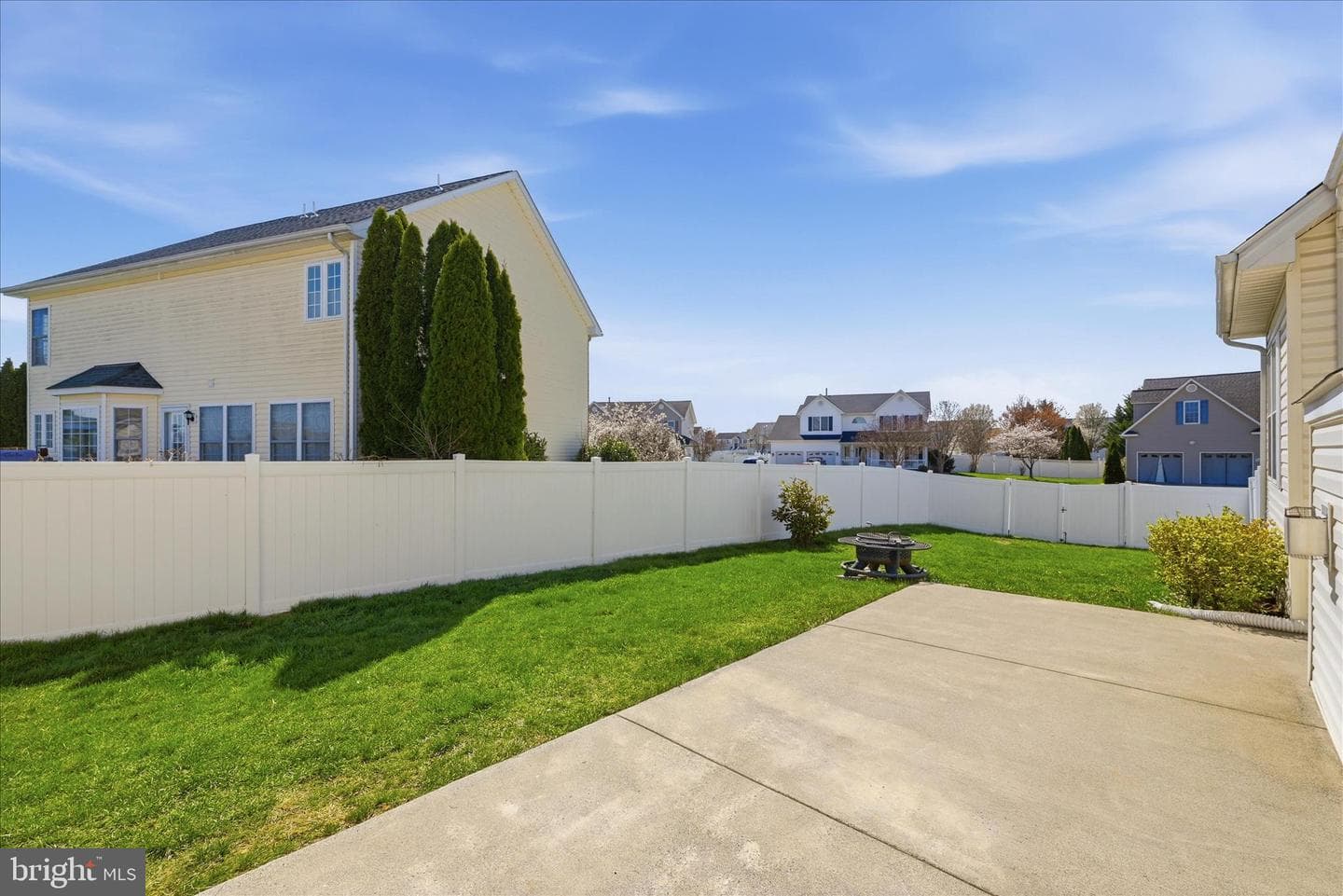 300 Clydesdale Drive photo 58