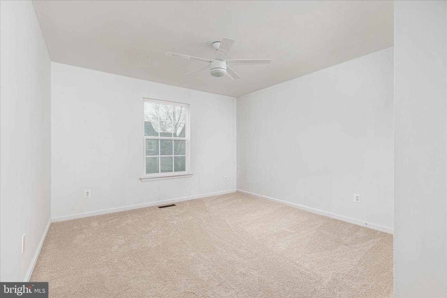 104 Fiesta Drive photo 31