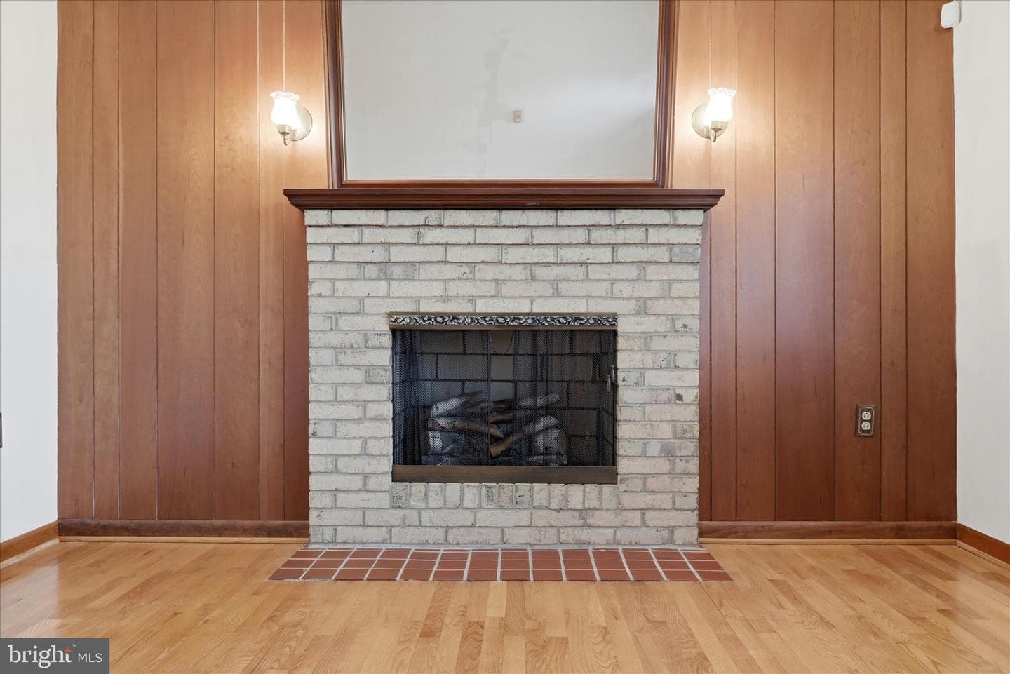 135 Meade Drive photo 9