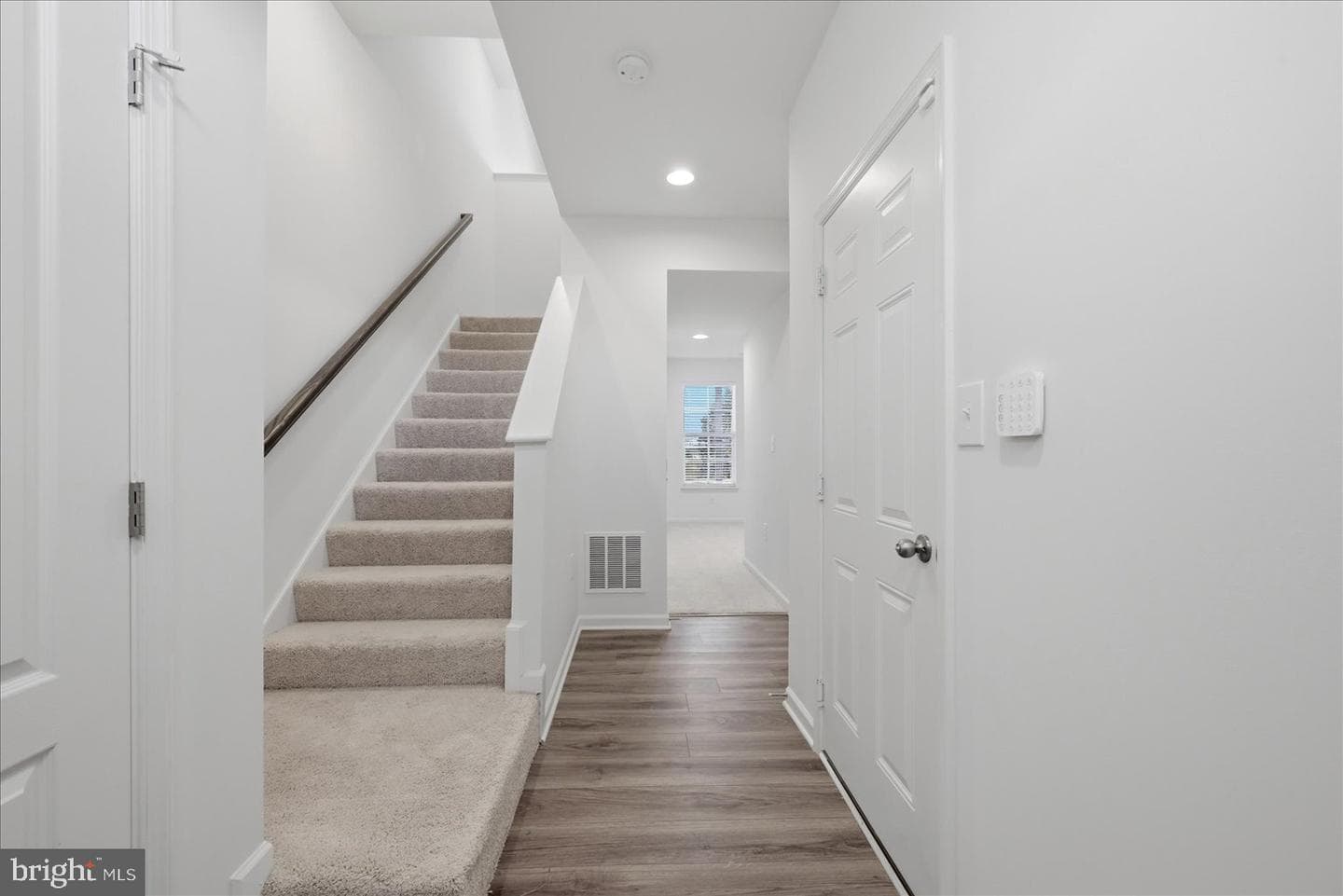 102 Stribling Way photo 7