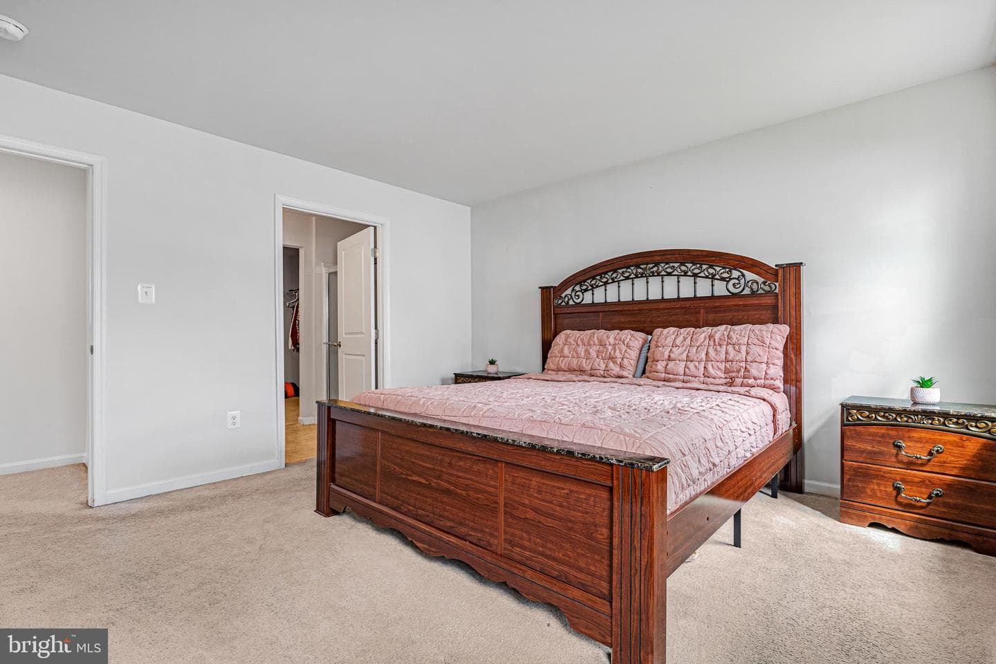 201 Coville Street photo 19