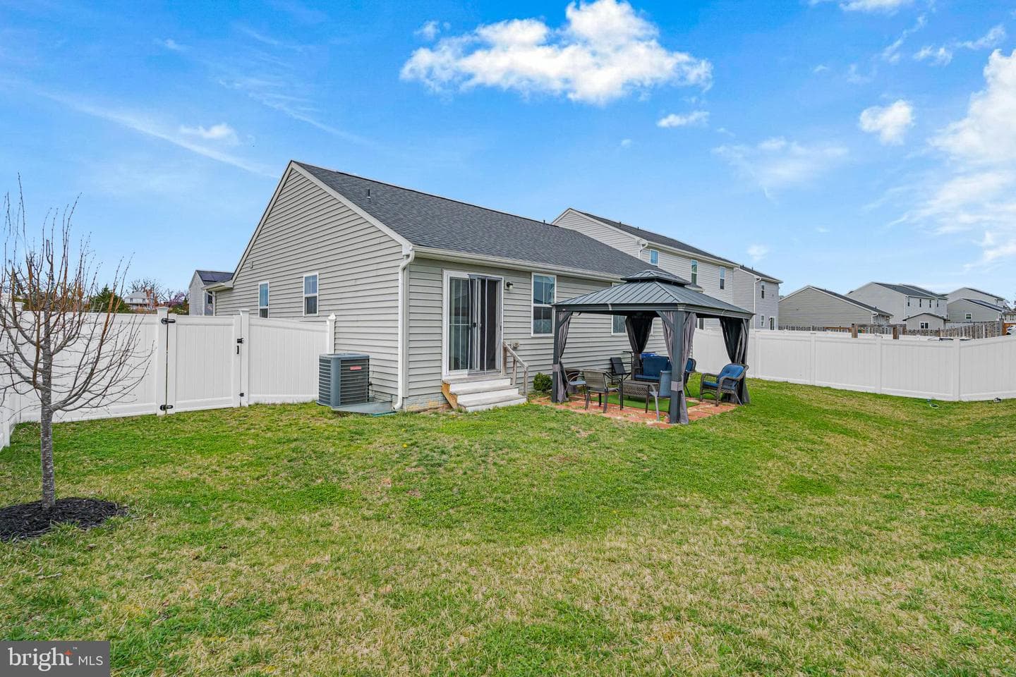 201 Coville Street photo 25