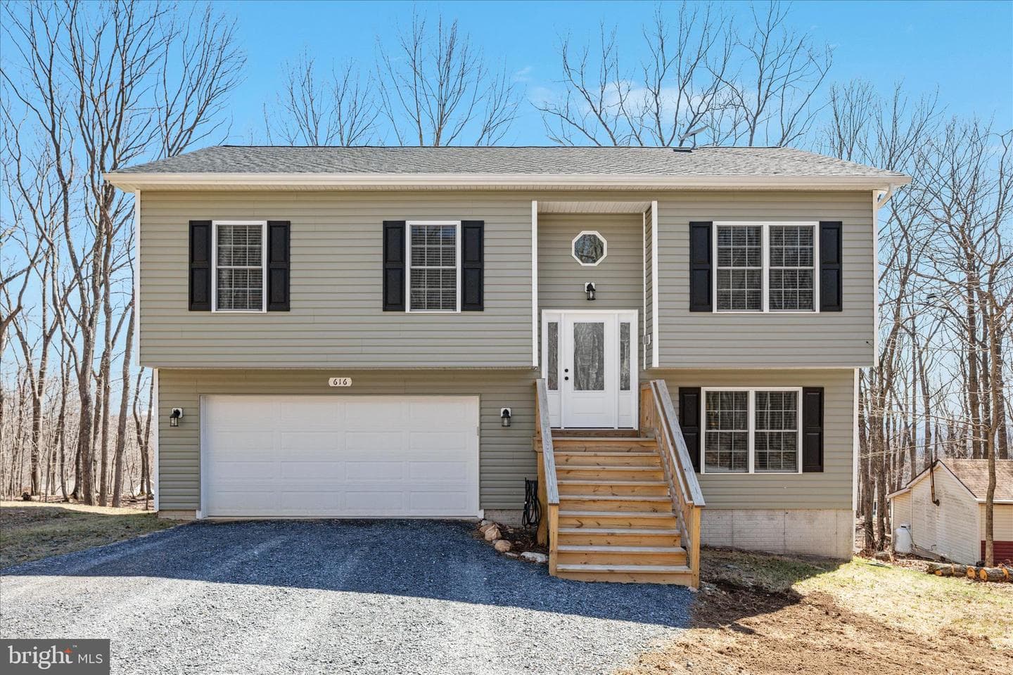 616 Cardinal Drive, Winchester