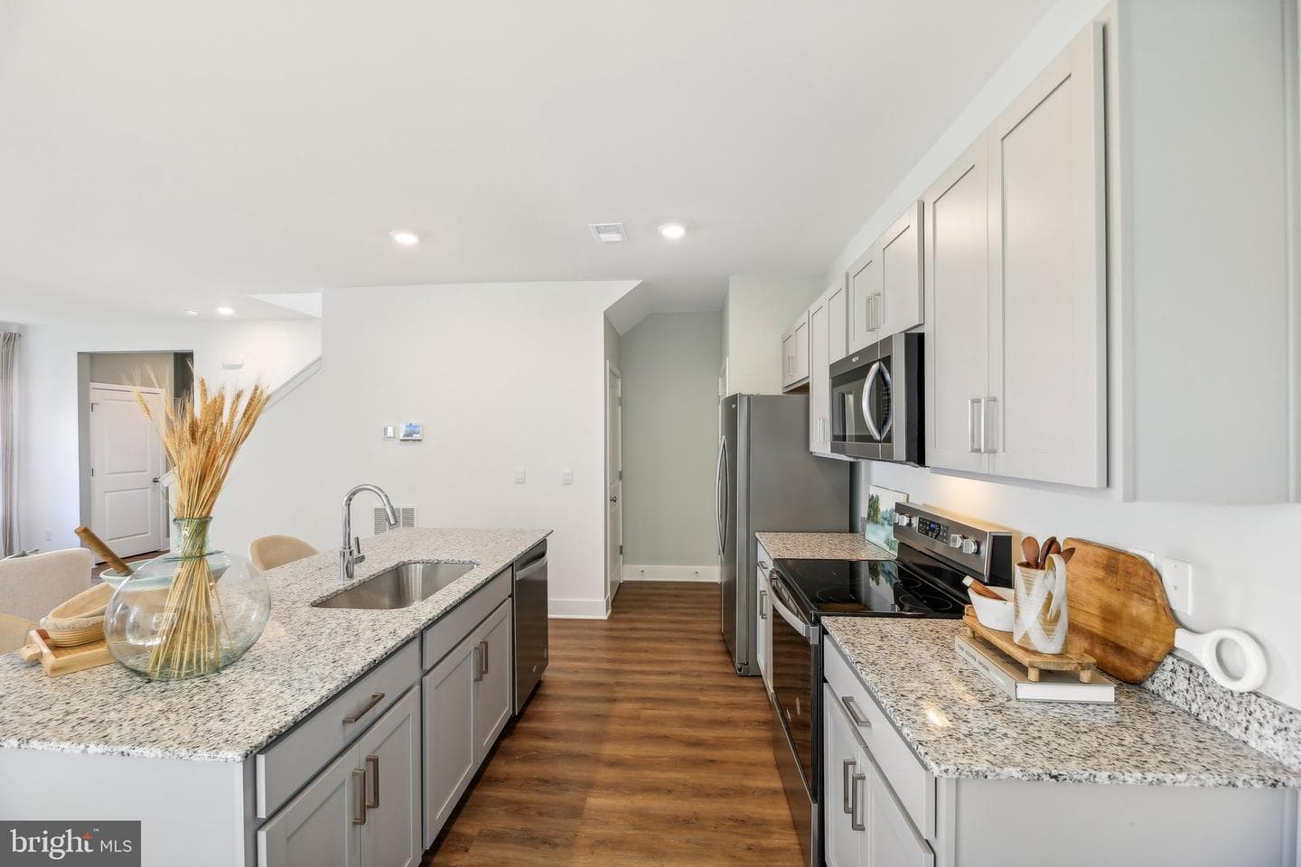 124 Wappinger Terrace photo 10