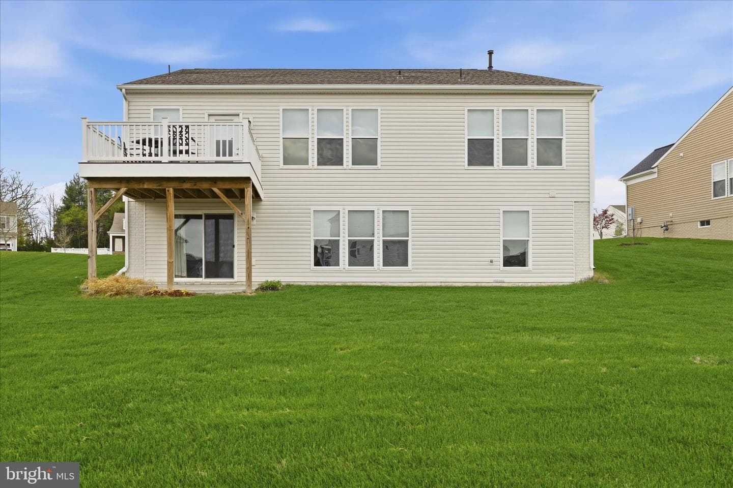 121 Hayvenhurst Court photo 41