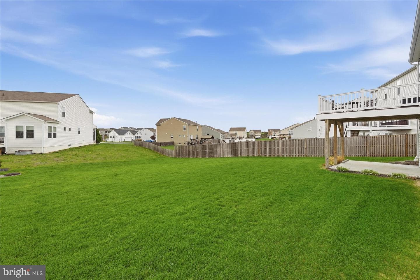121 Hayvenhurst Court photo 48