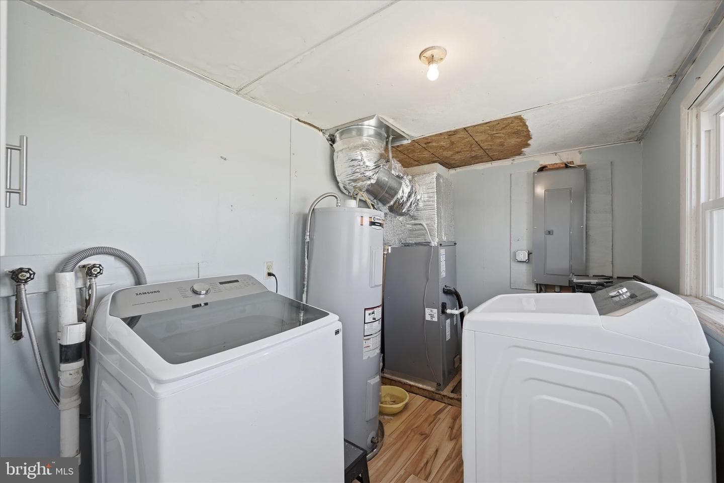 2015 Senseny Road photo 18