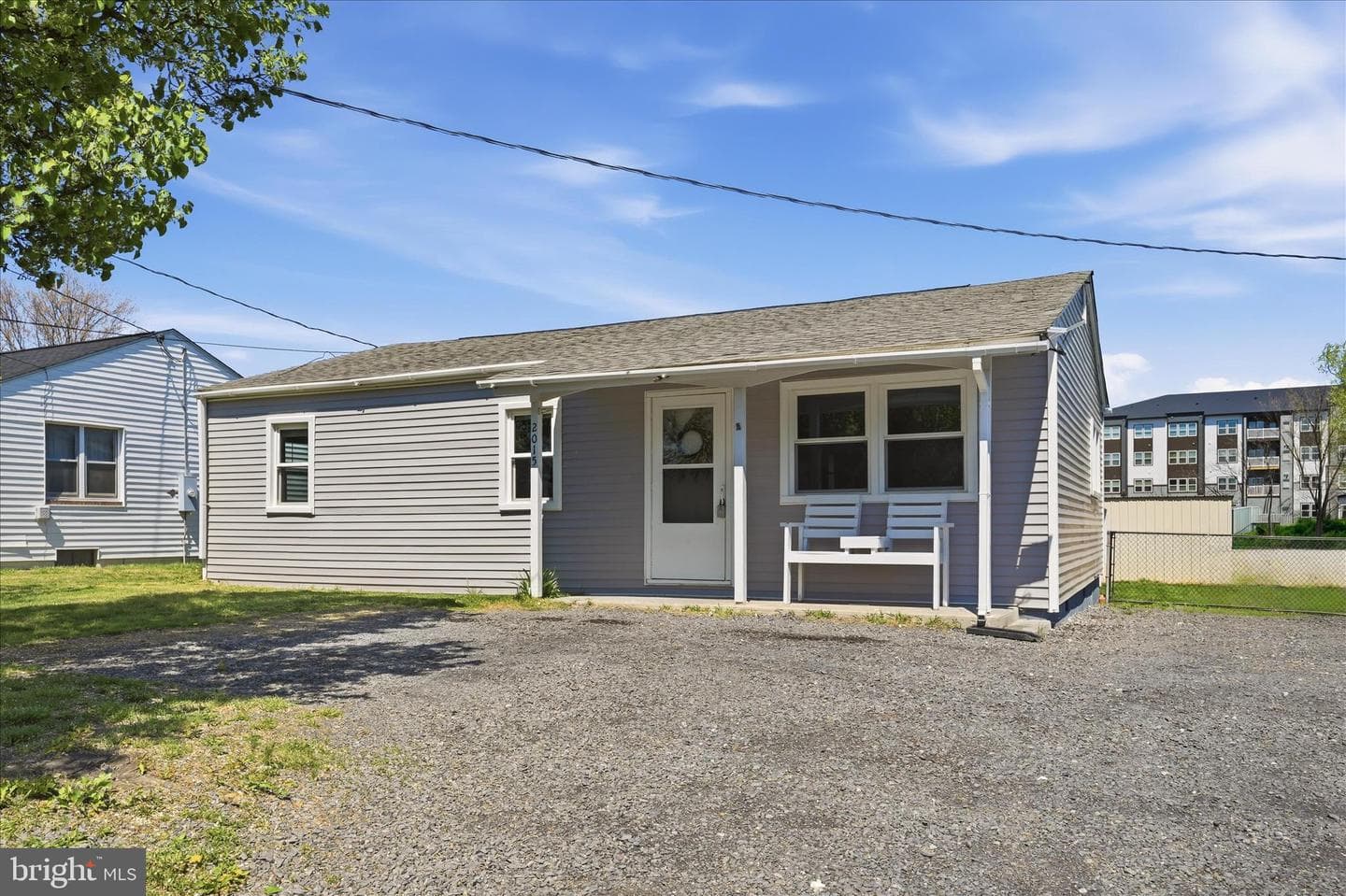 2015 Senseny Road photo 2