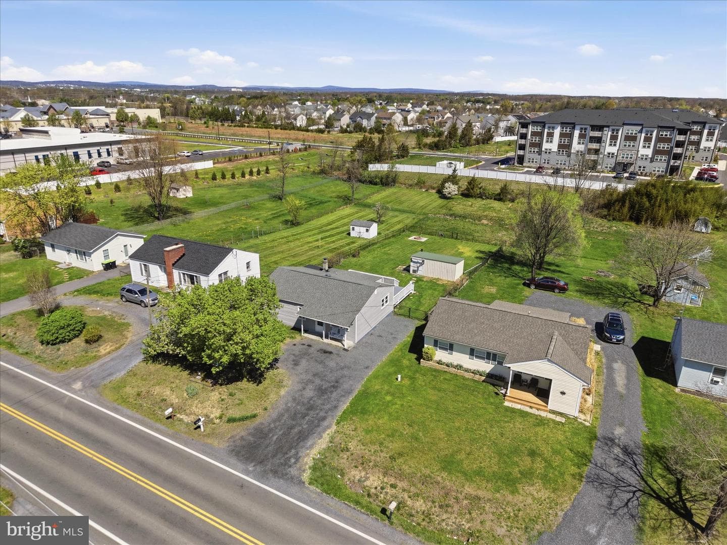2015 Senseny Road photo 36