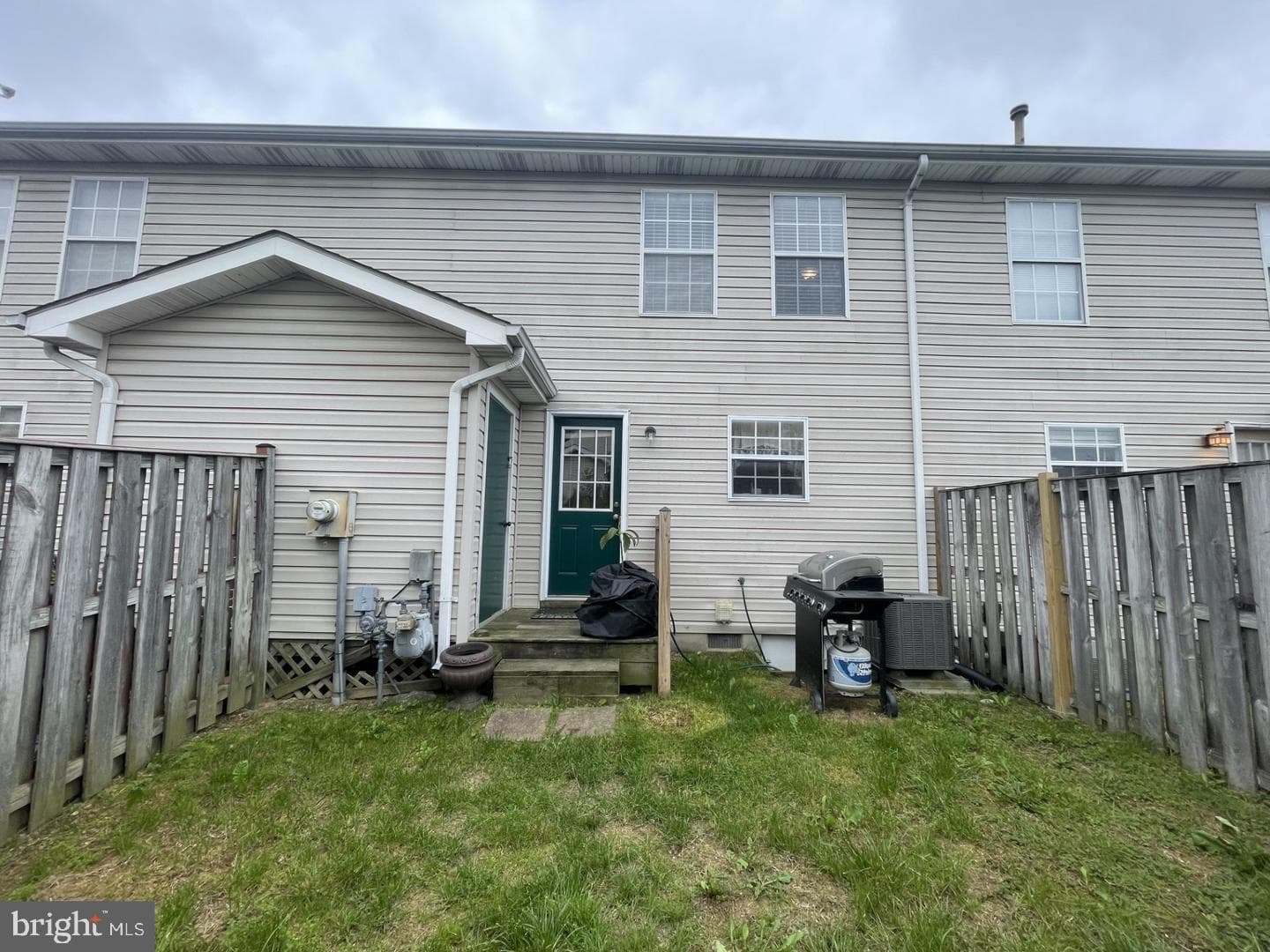 136 Parkside Drive photo 16