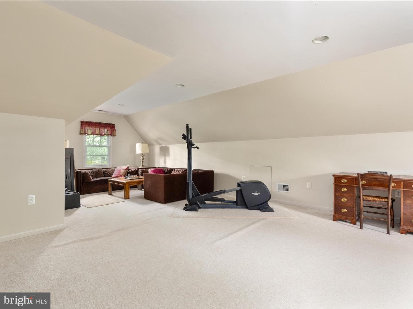 228 Sunset Circle photo 36