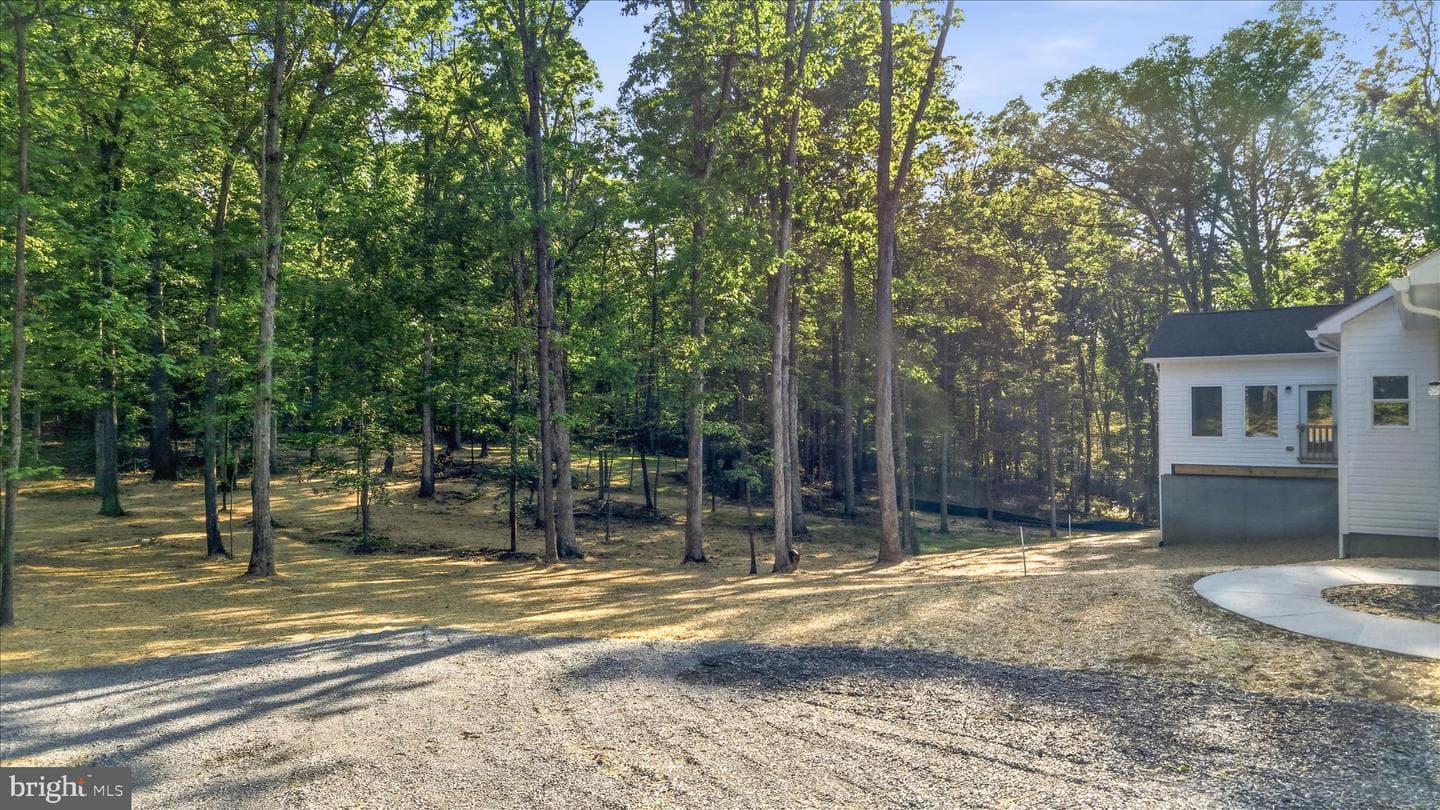 123 Stetson Street photo 52