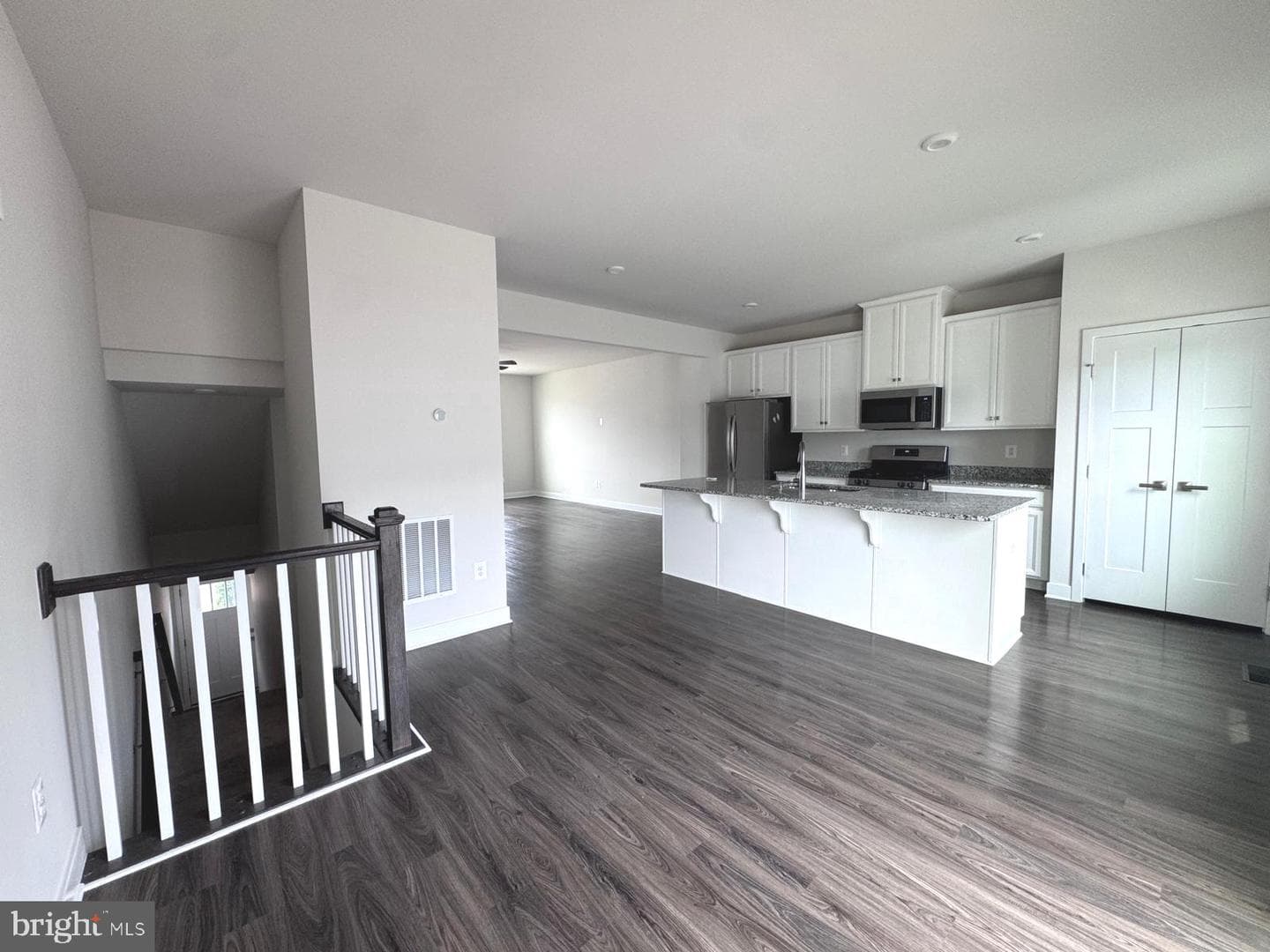 118 Twinleaf Way photo 8
