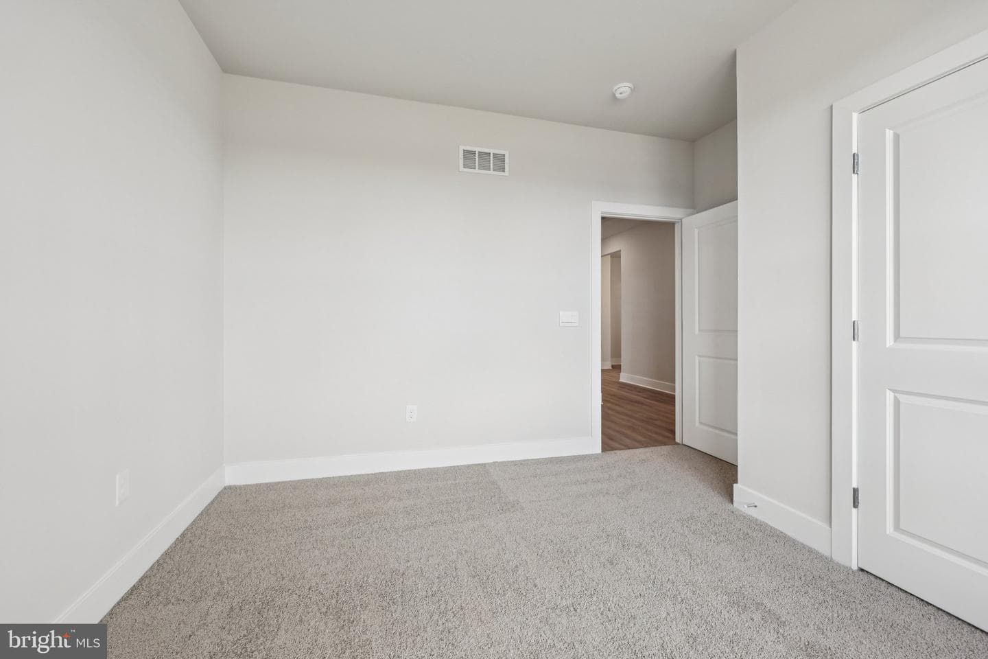 239 Hydrangea Way photo 14